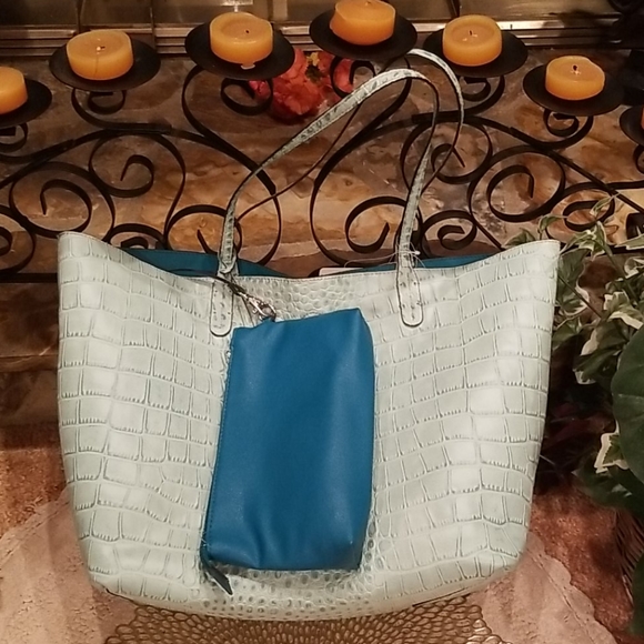 London Fog Embossed Faux Croc Tote - Picture 8 of 15